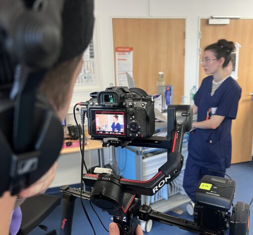 Immersion vidéo découverte métier recrutement formation orientation marque employeur santé médical soins